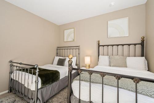 windshire retreat pool garage and pet friendly