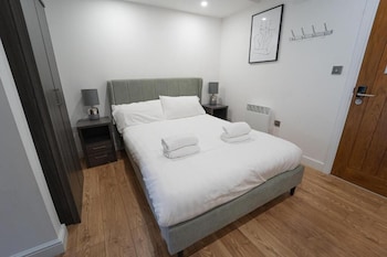 sevenstay fleet street apartment