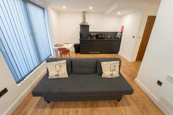 sevenstay fleet street apartment