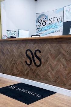 sevenstay fleet street apartment