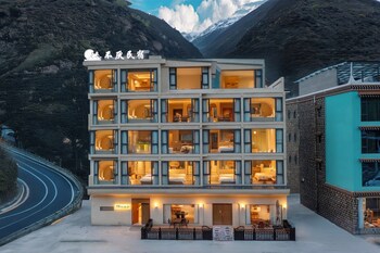 Hotel-Img