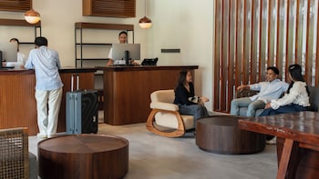 House Sira Lombok,,4 star
