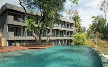 House Sira Lombok,,4 star