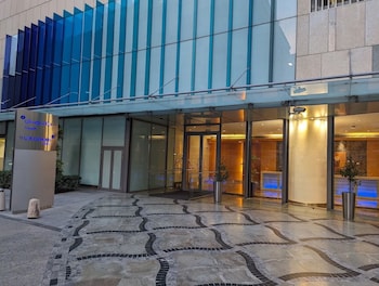 luxury vacation home nr metro dwtc