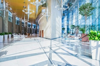 luxury vacation home nr metro dwtc