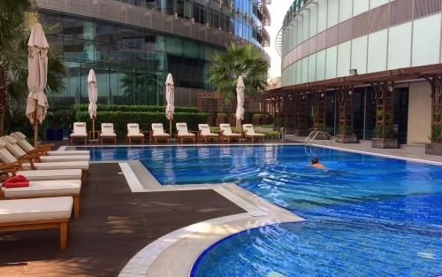 luxury vacation home nr metro dwtc