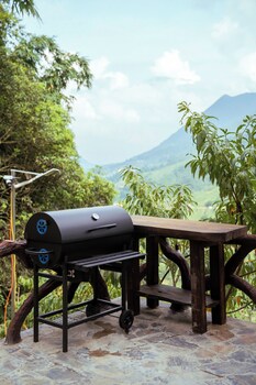 sapana mountain retreat