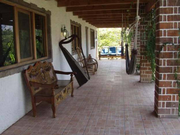 eco hotel uxlabil atitlan