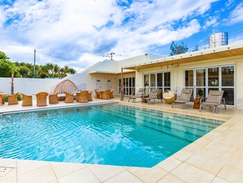 resort villa kapuka kourijima