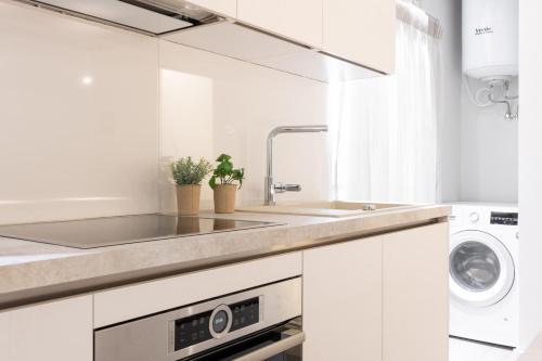 petite town hall apartment by konnect old corfu town
