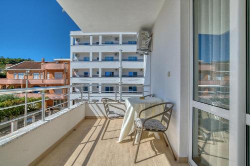 aqua lounge aparthotel ulcinj