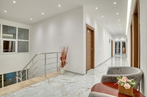 aqua lounge aparthotel ulcinj