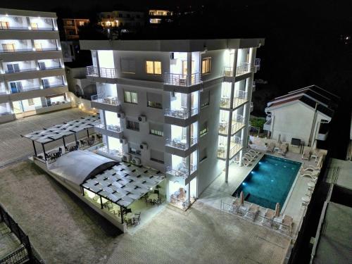 aqua lounge aparthotel ulcinj