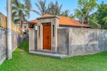 Villa Deruja Ubud,,4 star