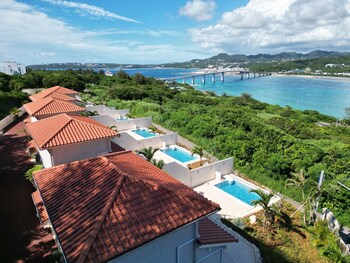 resort villa kapuka sesokojima