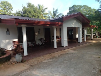 superson canel resort
