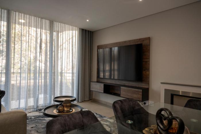 lux leisure apartment hotel sandton