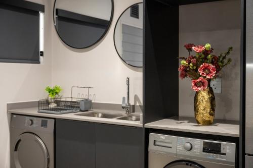 lux leisure apartment hotel sandton