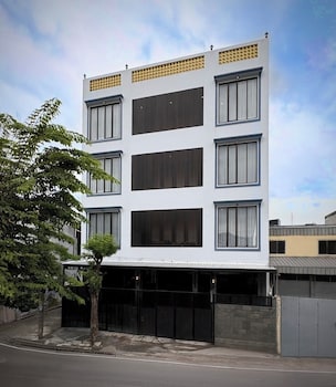 tj brother residences cengkareng
