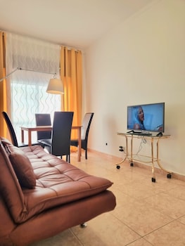 happy house central apartment