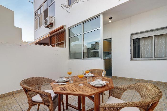 happy house central apartment