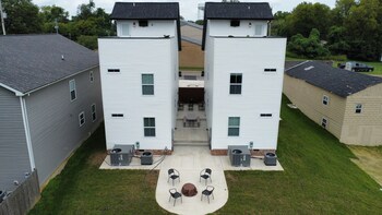 adams downtown retreat w rooftop access