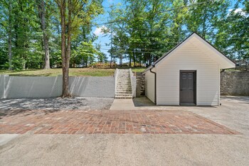 blackwood ridge by bertin