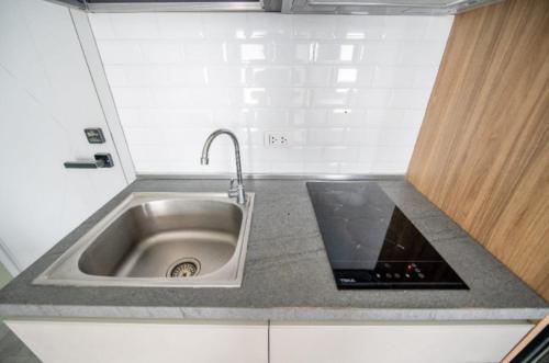 charming 1 bed apt t3 629