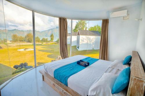 kasmi mount batur