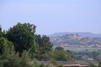 Nexus Resorts Hotel,Central Region>>Kampala,3 star