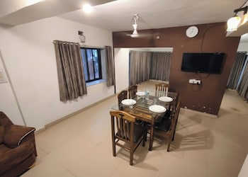 hifi private villa