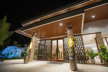 alima arq beach resort