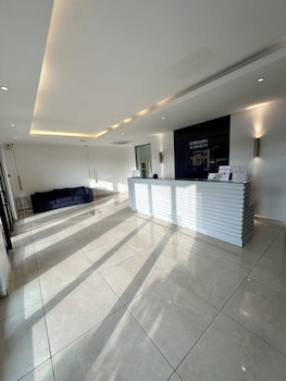 Peravi Suites At Embassy Gardens,,5 star
