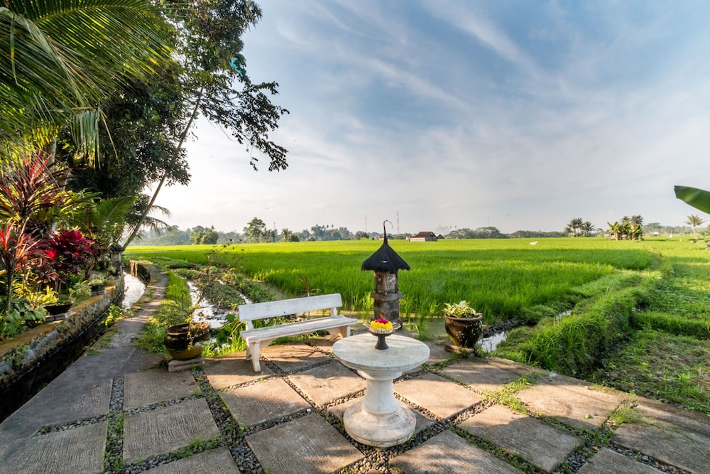 umasari rice terrace villa