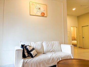 Homestay 168 Park Mall,,4 star
