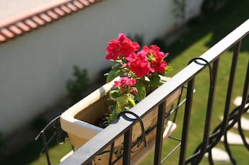 yasemin alacati adult only