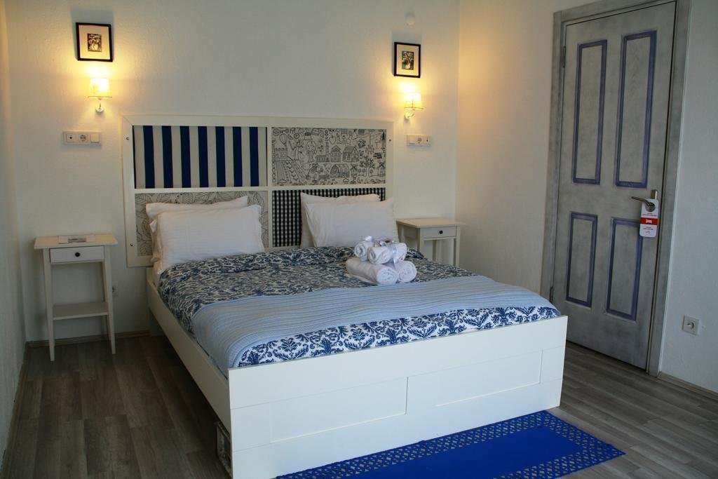 yasemin alacati adult only