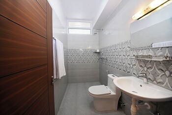 Family Apartment,,4 star