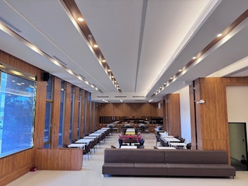 mille rich hotel