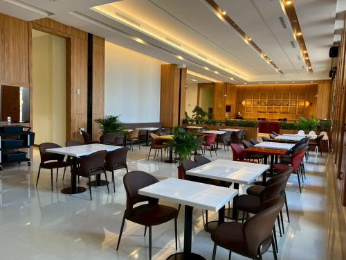 mille rich hotel