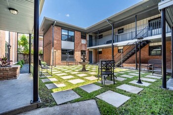 stylish 1br urban retreat
