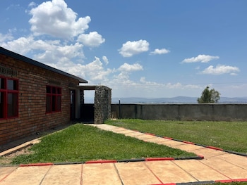 the trekkers rest lodge kigali