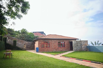 the trekkers rest lodge kigali