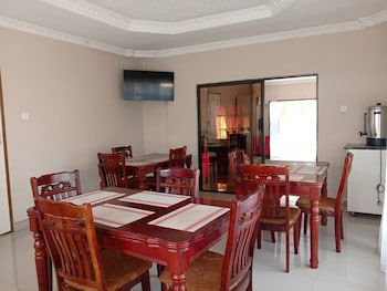 North Stay Inn,,4 star