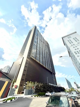 majestic residence klcc by my home