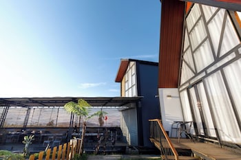 dieng ceria resort