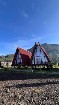 Dieng Ceria Resort,,2 star