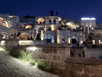 phocas cave suites special class