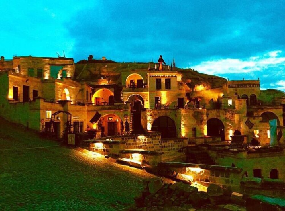 phocas cave suites special class