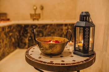 Riad Tammam,,3 star